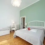 Residenza Oleandro View Center - Happy *