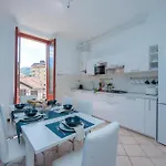 Residenza Oleandro View Center - Happy Апартаменты Луино