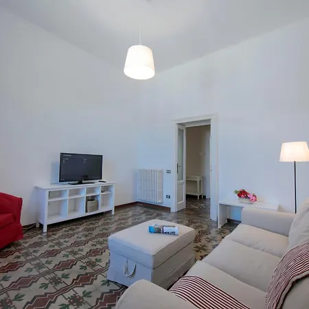 Residenza Oleandro View Center - Happy Apartament *